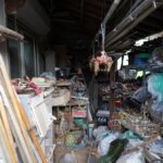 物が散乱しているゴミ屋敷
